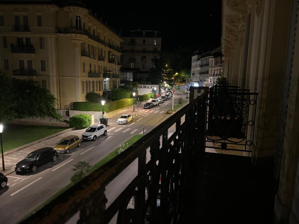 Hotel Savoy 엑스레뱅 외부 사진
