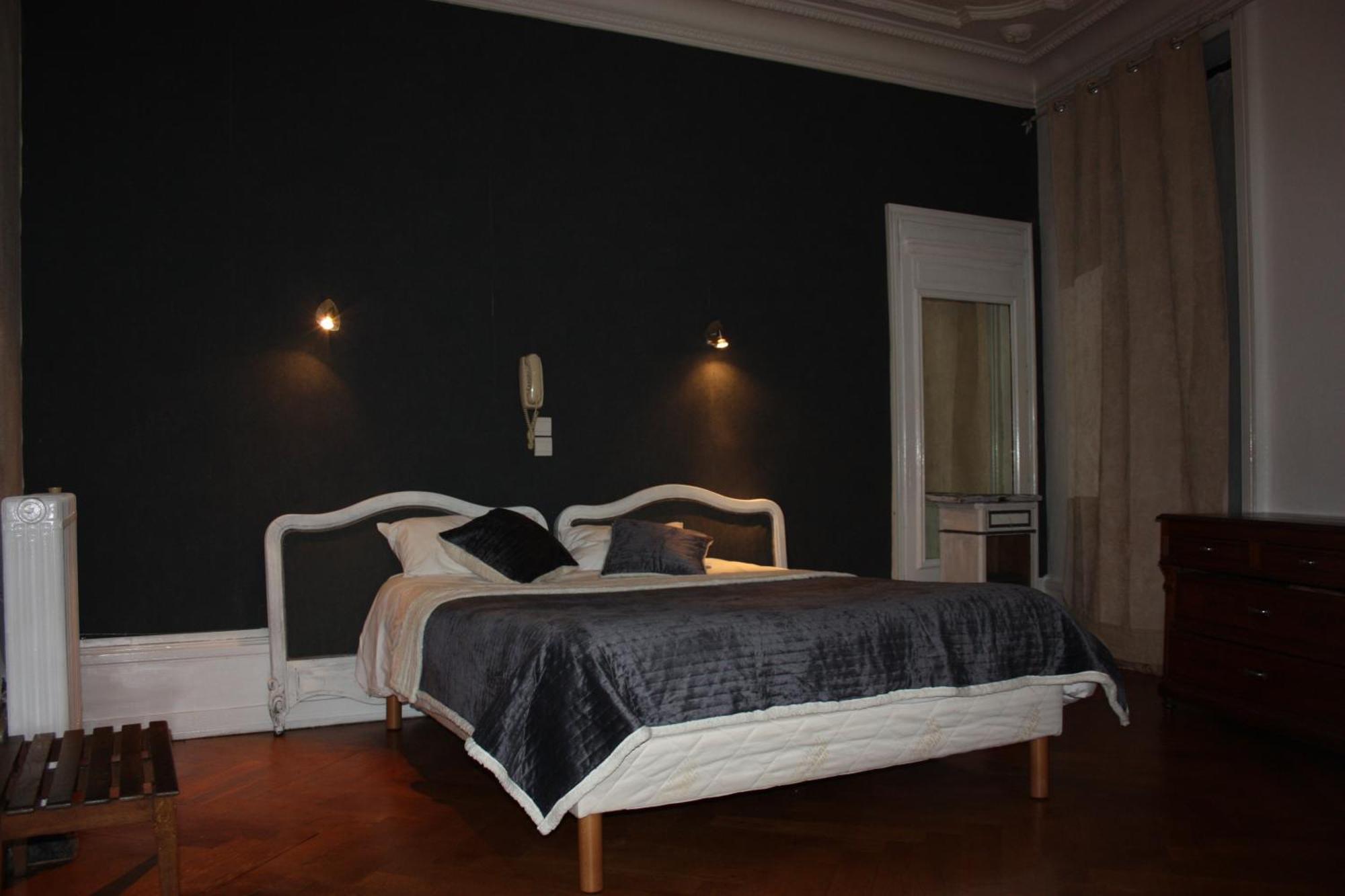 Hotel Savoy 엑스레뱅 외부 사진